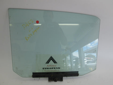 Rolls Royce Silver Shadow 65-80 Right Front Window Door Glass (USED)