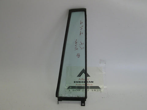 Range Rover classic right rear door glass MWC8442