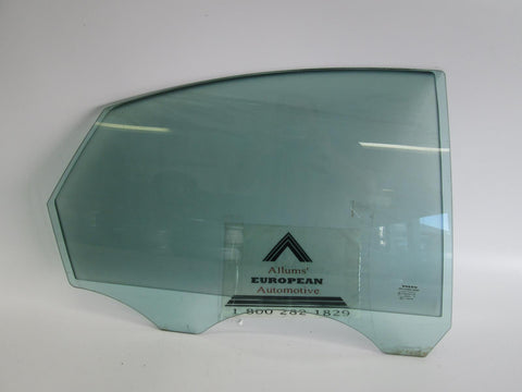 Volvo 04-11 S40 right rear door glass