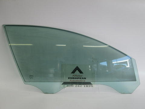 Volvo 04-11 S40 right front door glass