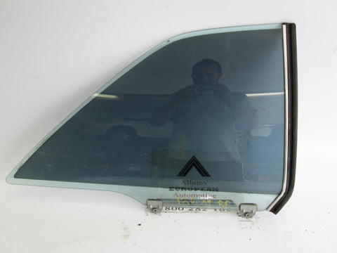 Mercedes W126 coupe 380SEC 560SEC right rear window glass