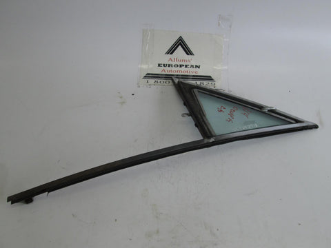 Mercedes W114 coupe left front vent window glass 1147242818