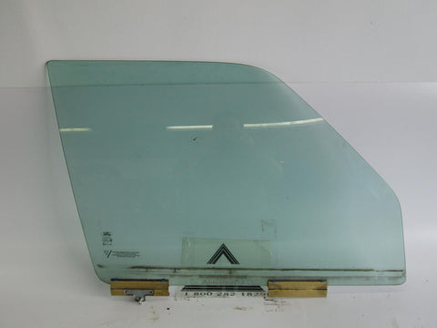 Range Rover 98-02 right front door glass window