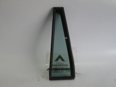 Range Rover 98-02 left rear door quarter glass window