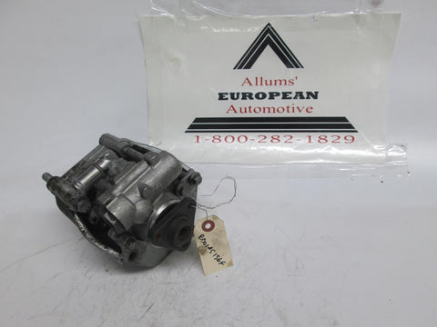 Volkswagen Audi Passat A4 power steering pump 96679M