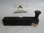 Land Rover Discovery 2 left side valve cover #613