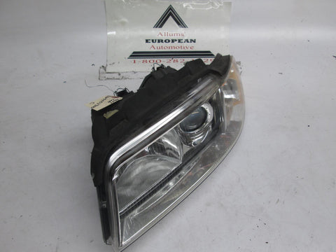 Audi A4 left side headlight 8D0941029AQ 99-01 broken tabs