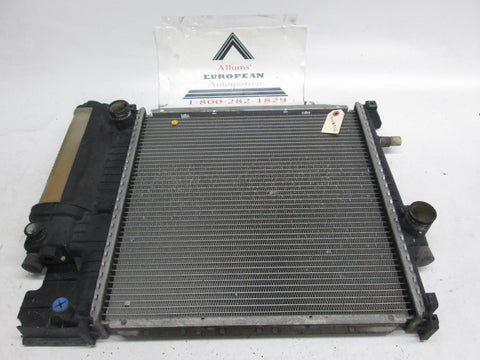 BMW E36 318i 318is 318ti Z3 Radiator 17111728907 17111469176 (USED)