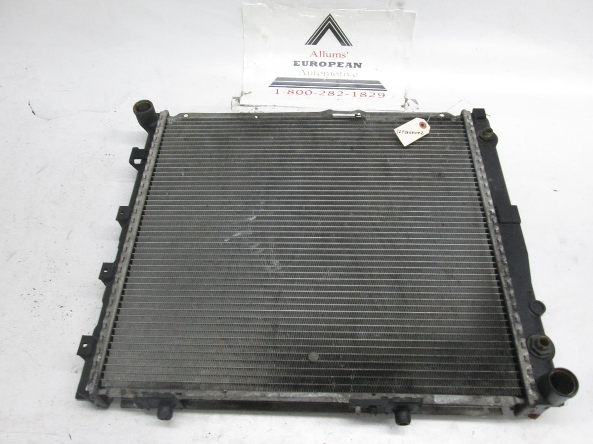 Mercedes W124 300D 300TD radiator 1987 1245000002 – Allums Imports