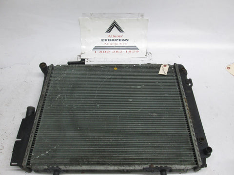 Mercedes W201 190E 2.6 87-93 radiator 2015006403