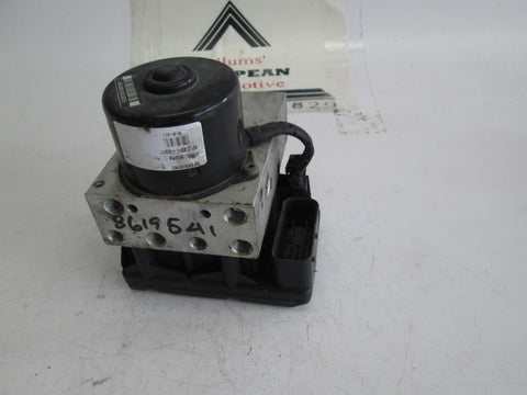 Volvo XC70 V70 ABS module and pump 8619541