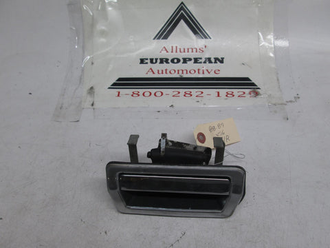 Jaguar XJ6 Vanden Plas rear outer door handle 88-89