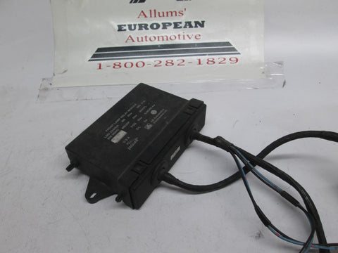 Jaguar XJ6 front lighting control module LMD2240DA