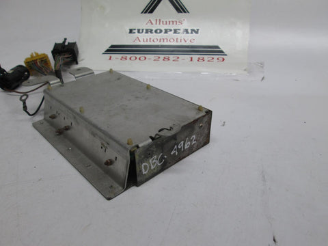 Jaguar XJ6 ECU ECM engine control module DBC4962