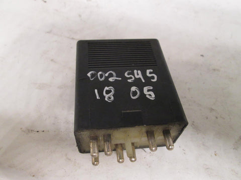 Mercedes A/C compressor control relay 0025451805 (USED)