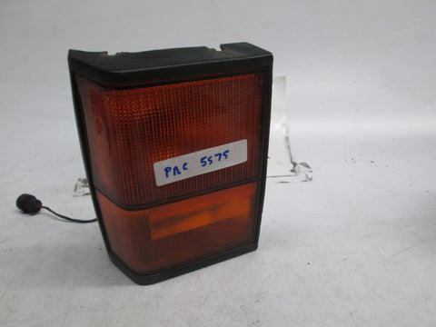 Range Rover Classic right front turn signal 87-92 PRC5575