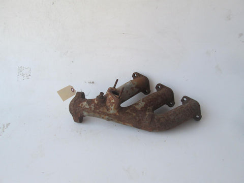 Mercedes M110 W123 W114 exhaust manifold 1101424002