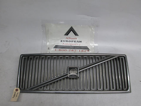 Volvo 740 front grille 1358896