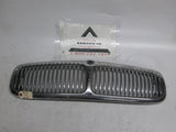 Jaguar XJ8 98-02 Front Grille #26 (USED)