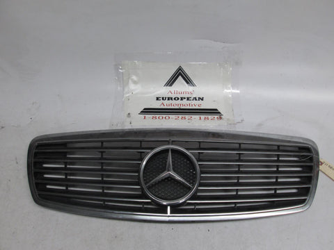 Mercedes W211 E320 E500 E55 front grille 2118800583
