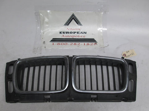 BMW E34 wide center kidney  grille 5113814727