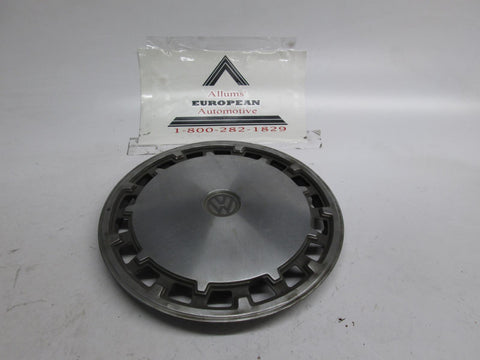 Volkswagen MK1 MK2 wheel hubcap #3