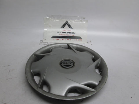 Volvo 960 740 940 wheel hubcap #2