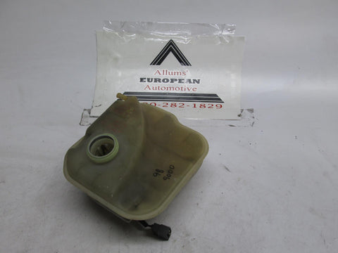 SAAB 9000 coolant expansion tank