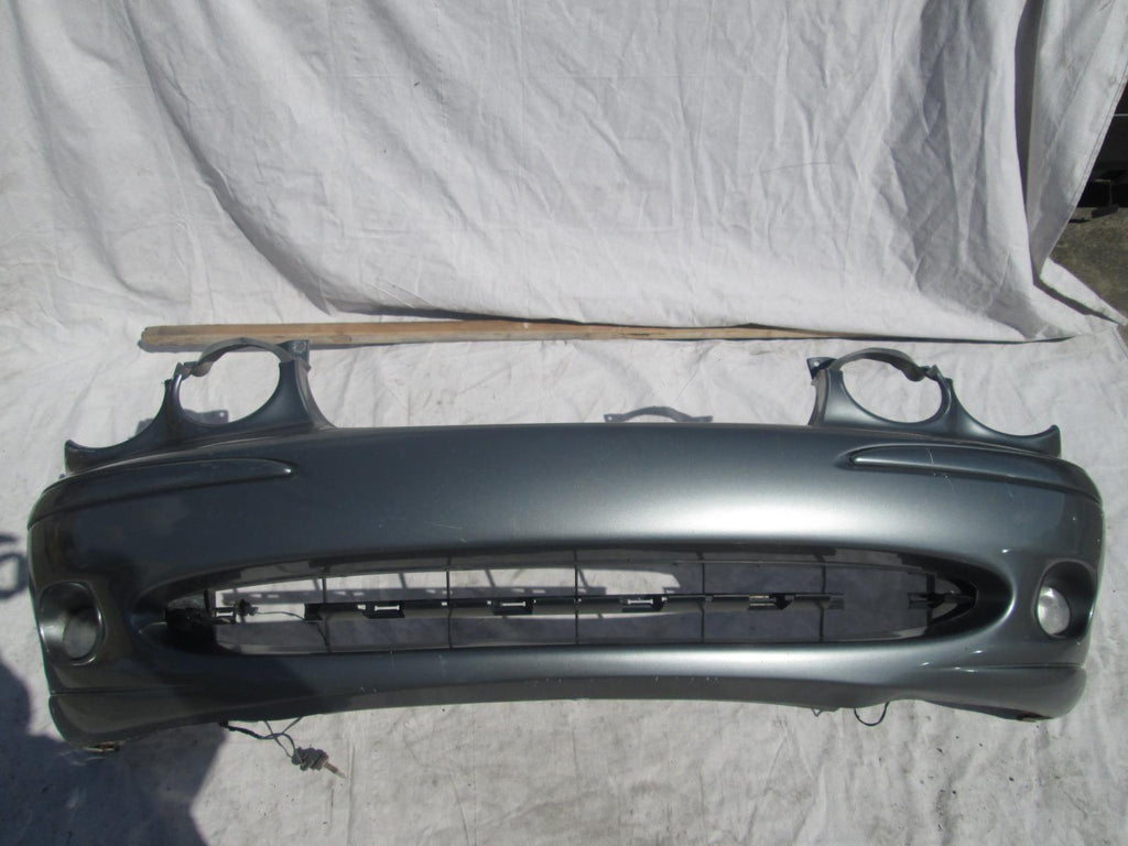 Front Lower Bumper Grille For 2001-2008 Jaguar X-Type – Used OEM