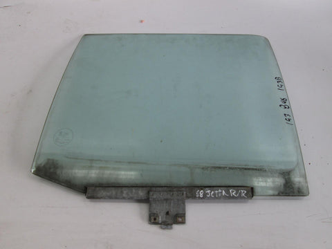 Volkswagen Mk2 Jetta right rear window glass 193845193B