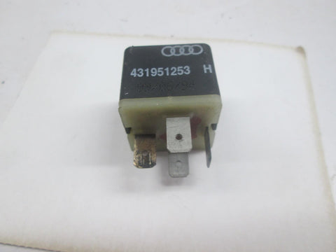 Volkswagen Audi relay 431951253H