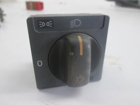 Volvo switch 8601773