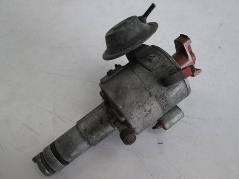 Volvo 1800 ignition distributor 0231163010