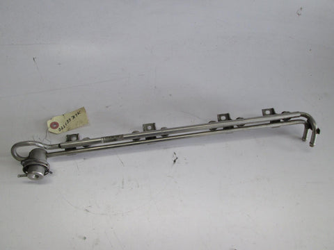 Volkswagen 2.8 VR6 fuel rail MK4 021133317K
