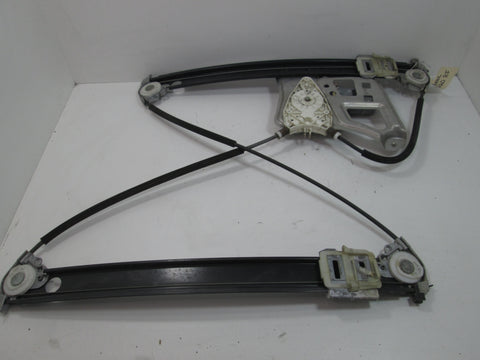Mercedes W220 S500 S430 S600 00-03 Right Front Window Regulator w/Motor 2207200446 (USED)