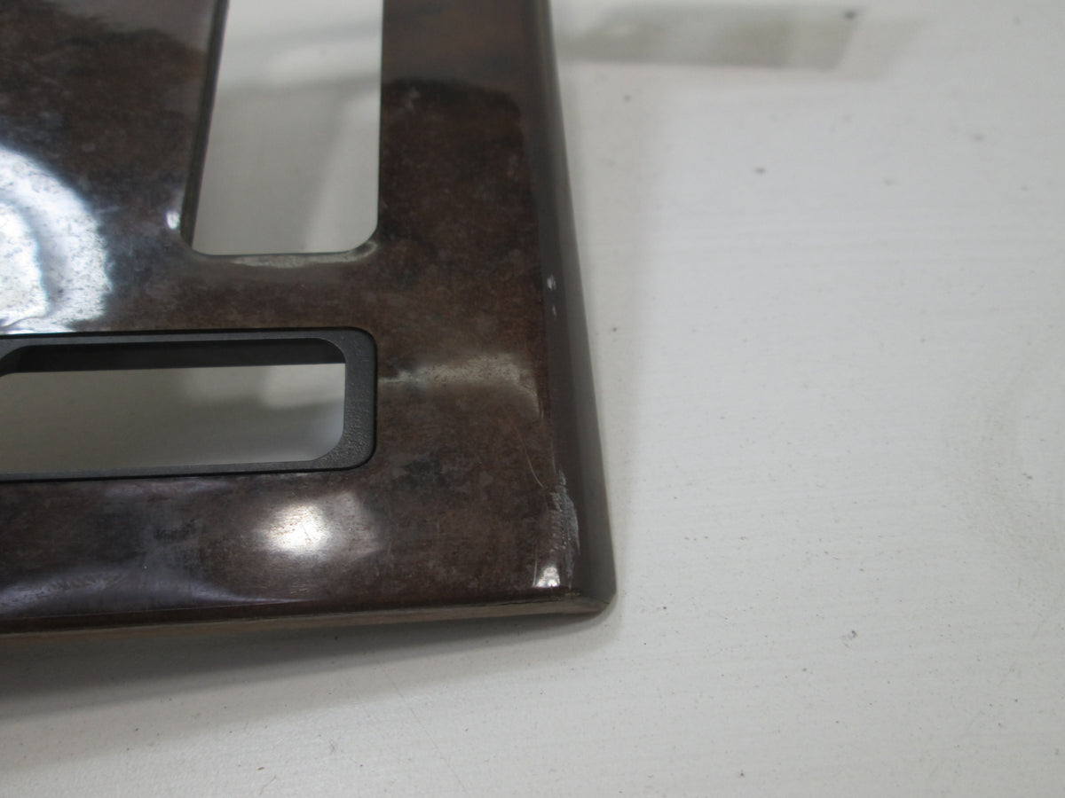 Mercedes r107 560SL Center Wood Panel (USED) – Allums Imports