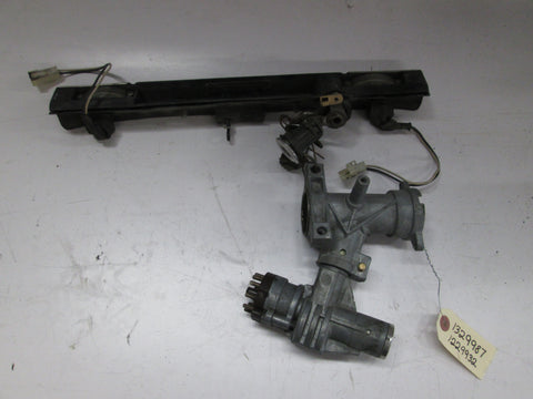 Volvo 740 ignition lock cylinder with key 1329987