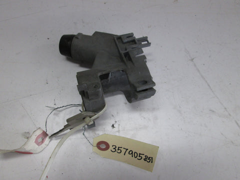 Volkswagen Jetta Golf Corrado Ignition Lock Cylinder w/Key 357905851 (USED)