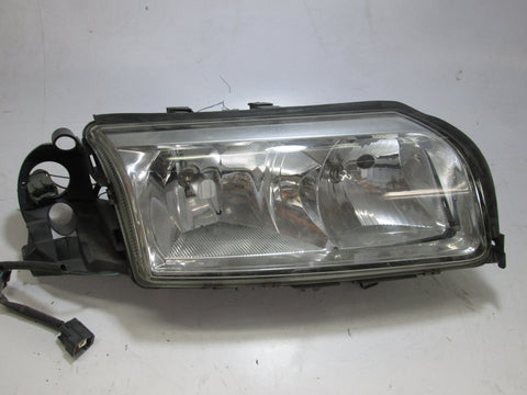 Volvo S80 right side headlight 30744492 04-06