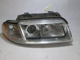 Audi A4 right side headlight 8D0941030AQ 8D0941004AQ 99-01 broken tab!