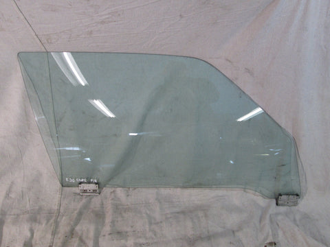 BMW E30 325i 318i early coupe right front window glass