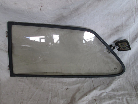 SAAB Classic 900 hatchback left rear window door glass black trim