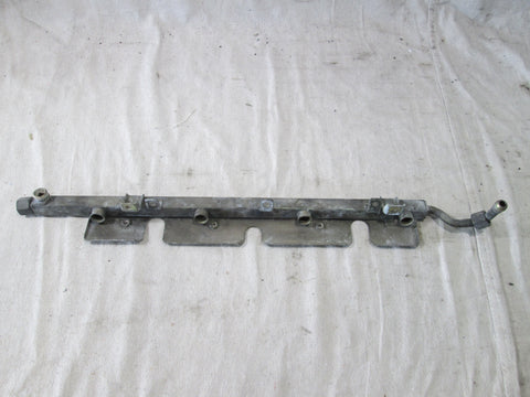 Porsche 928 fuel rail 92811008011