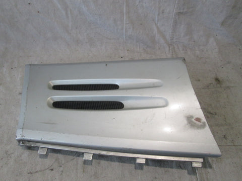 Mercedes R129 SL500 SL600 left side fender panel trim 1296901740 silver