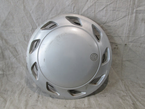 Volkswagen Fox wheel hubcap 13 inch #2