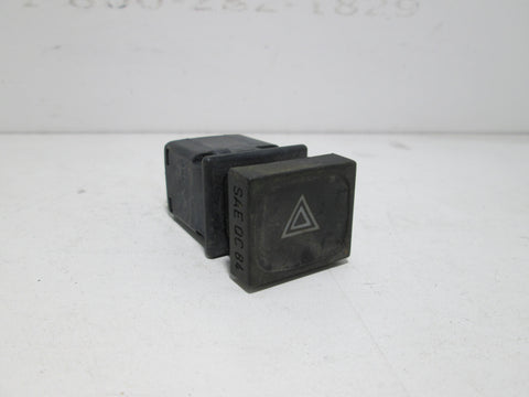 Saab 900 Hazard Switch 8 pin black plug 9512641 (USED)