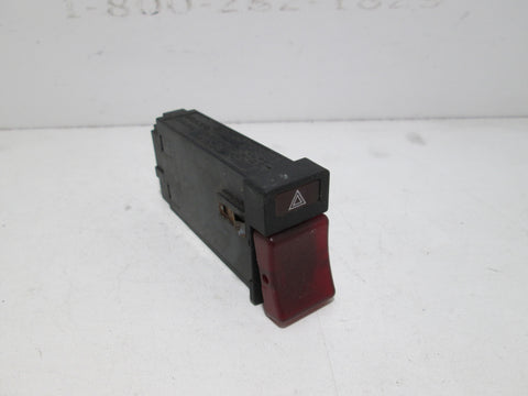 Volvo hazard switch 6806356