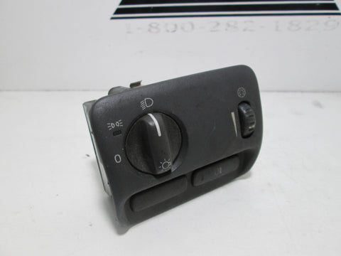 Volvo headlight switch 9459983 #11