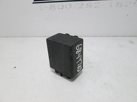 Volvo wiper relay 6849780