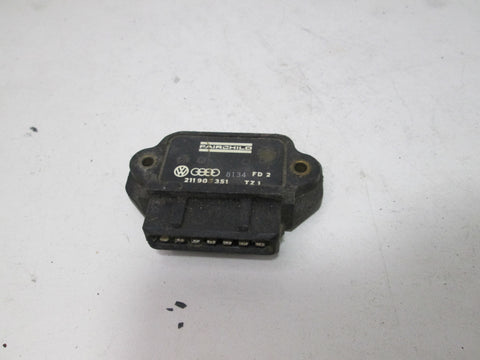 Volkswagen Audi OEM ignition control module 211905351